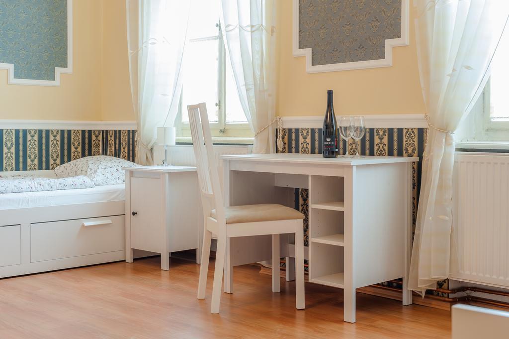Vinarske Apartmany Znojmo Εξωτερικό φωτογραφία