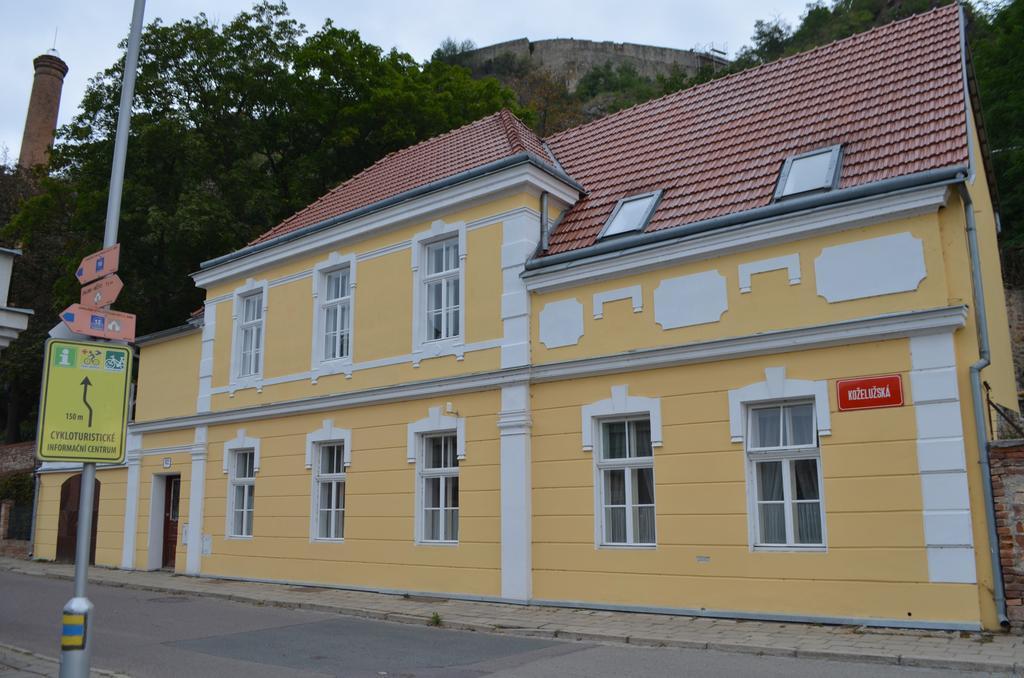Vinarske Apartmany Znojmo Εξωτερικό φωτογραφία